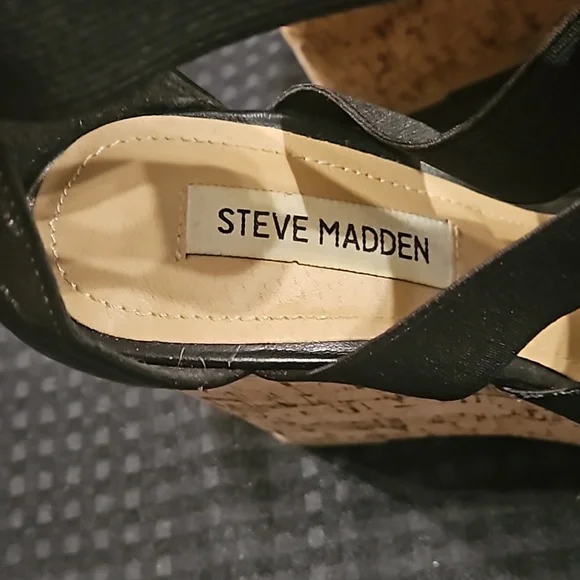 Steve Madden,  Selinah,  black, size 10, wedges - Picture 6 of 11